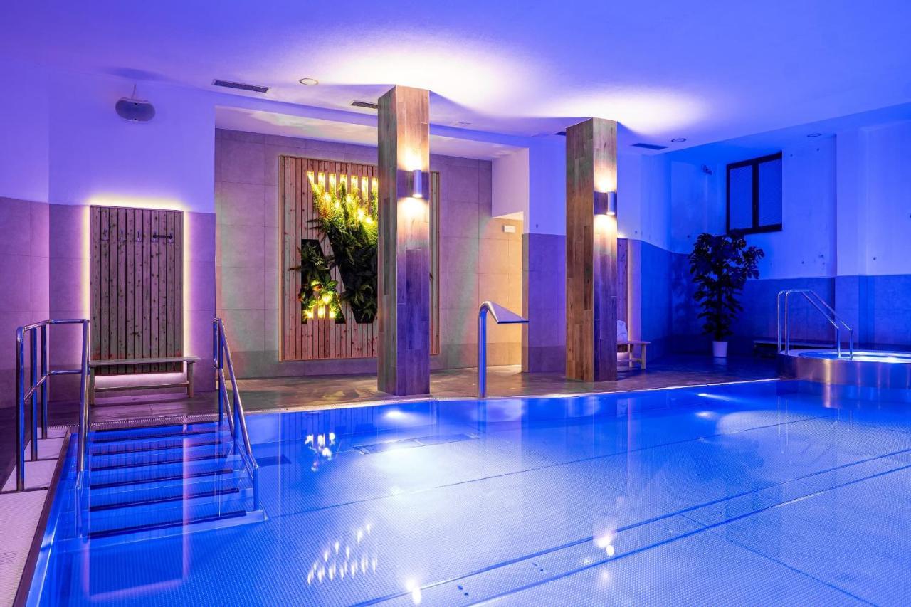 Wellness Hotel Pod Kycmolem Горни-Ломна Экстерьер фото